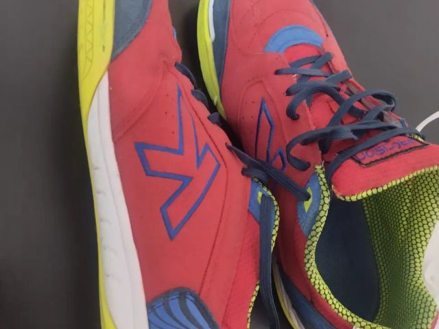 Tênis de Futsal Kelme