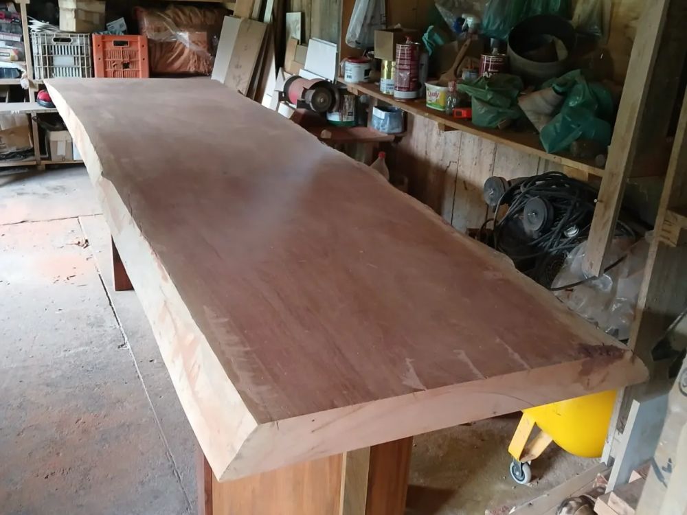 Mesa rustica